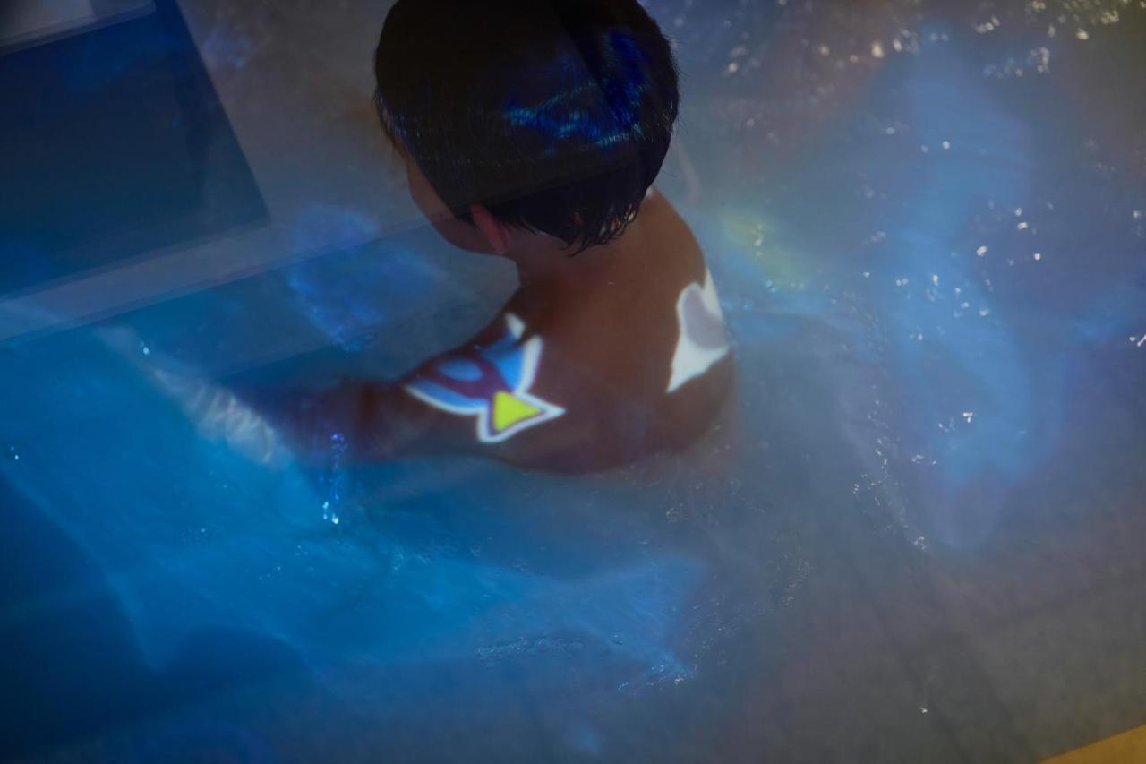 Konjakuso Osaka Tempozan "Ikesu" Projection M Apping Spa Konjakuso Osaka Tempozan "Takadoro" Wheel View Ngoại thất bức ảnh