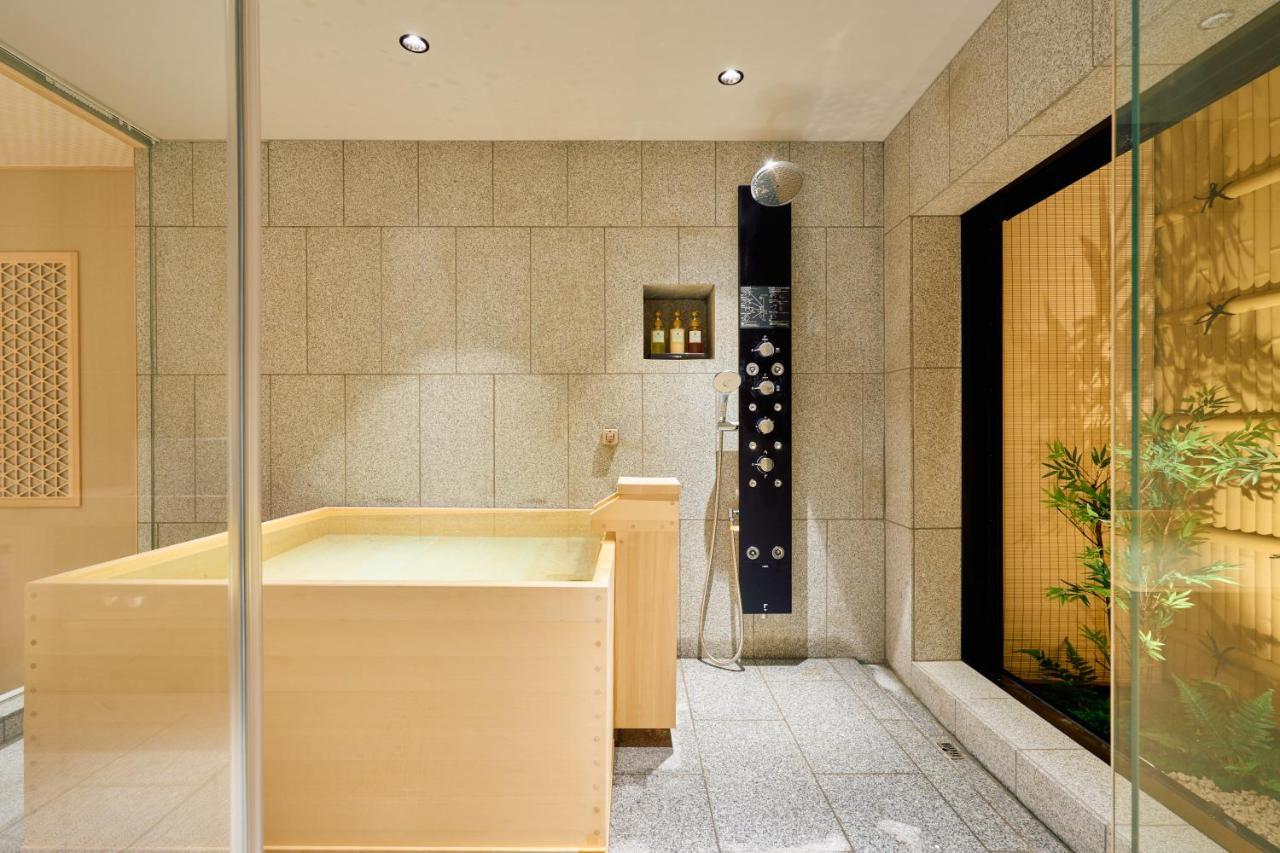 Konjakuso Osaka Tempozan "Ikesu" Projection M Apping Spa Konjakuso Osaka Tempozan "Takadoro" Wheel View Ngoại thất bức ảnh