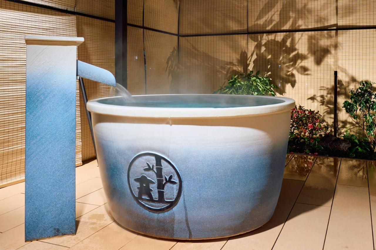 Konjakuso Osaka Tempozan "Ikesu" Projection M Apping Spa Konjakuso Osaka Tempozan "Takadoro" Wheel View Ngoại thất bức ảnh